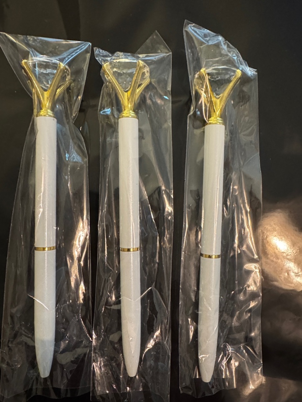 White and Gold Crystal Diamond Top Ballpoint Pens Set of 3 Party Favor Set - Picture 3 of 3